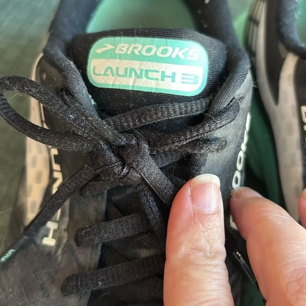 Brooks launch women